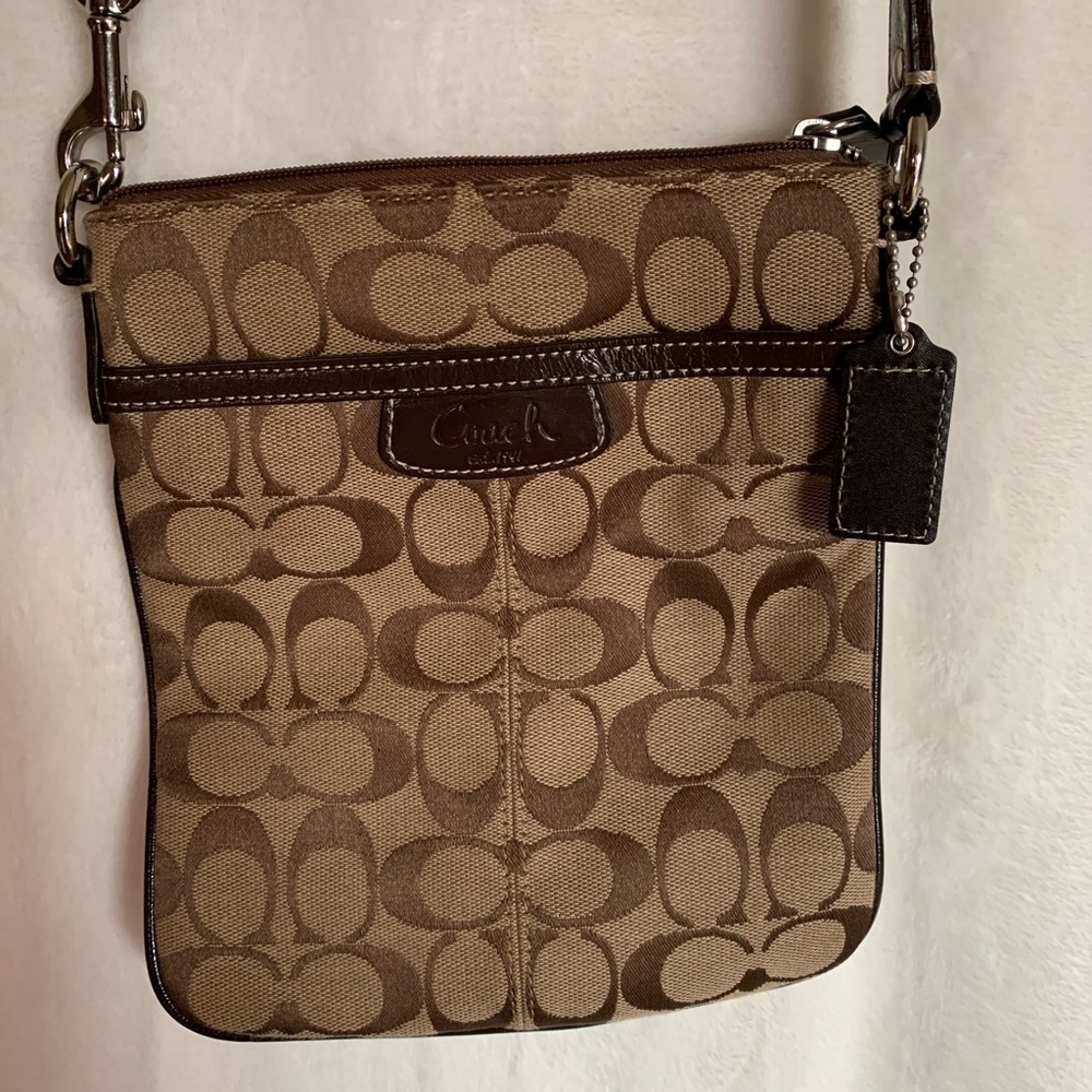 Coach messenger crossbody bag
